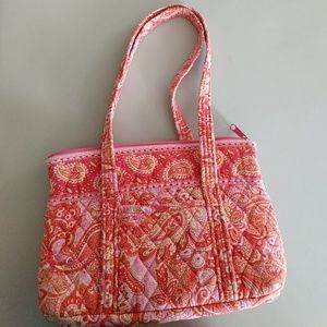 Vera Bradley tote
